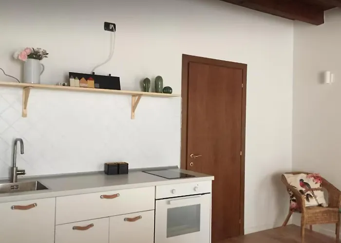 Adorabile E Accogliente Mini A 300m Dalla Loggia ブレシア
