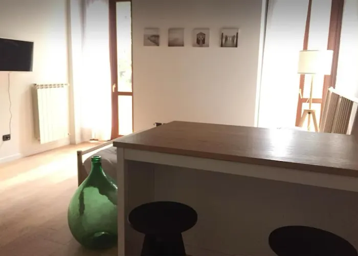 アパート Adorabile E Accogliente Mini A 300m Dalla Loggia