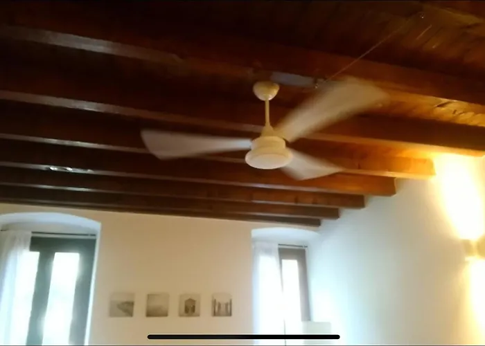 Adorabile E Accogliente Mini A 300m Dalla Loggia アパート